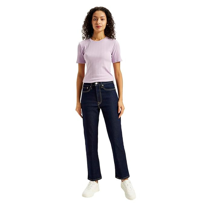 Levi's Women's 724 Mid Rise Wedgie Straight Fit Jeans