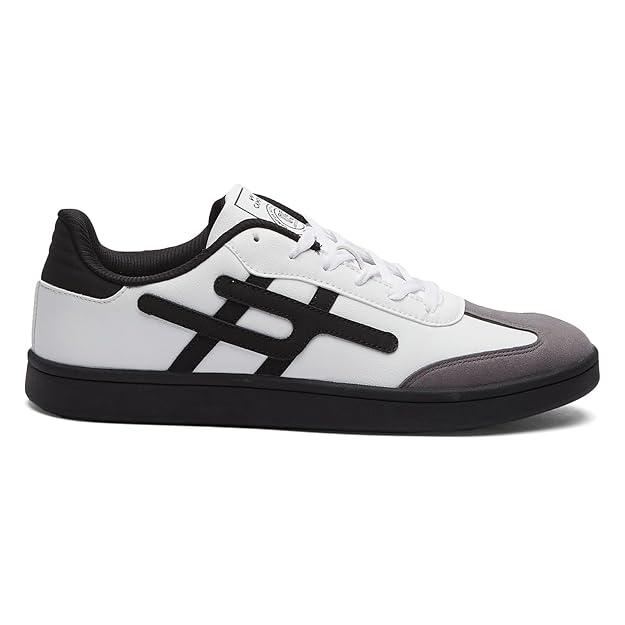 Campus Men Roar Sneakers