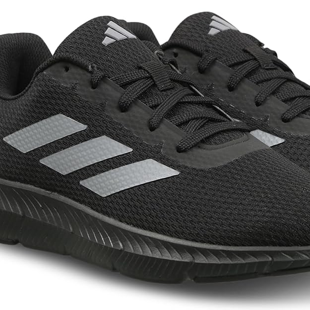 adidas Men Lace Up Running Shoes (Black)