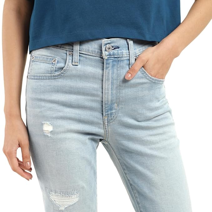 Levi's Women's 724 Straight Fit High Rise Jeans