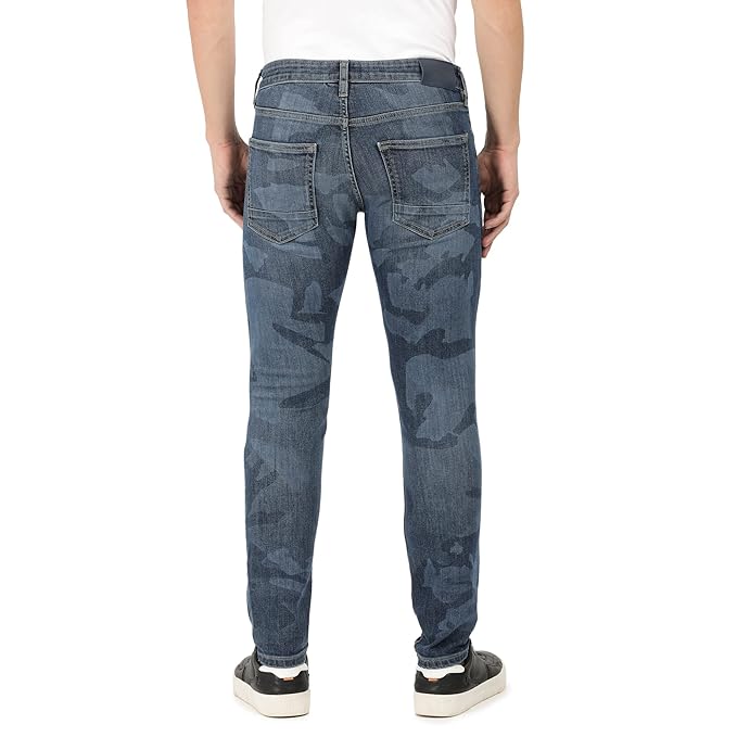 Everblue Men Solid Stretchable Blue Tapered Slim Fit Light Fade Midrise Jeans