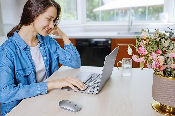 Lenovo 600 Bluetooth 5.0 Silent Mouse: Compact, Portable, Dongle-Free Multi-Device connectivity up to 2 Devices with Microsoft Swift Pair | Adjustable 2400 DPI | 12 Month Battery Life