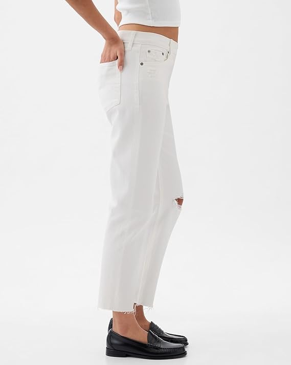 GAP Women’s Straight Fit High Rise Clean Washed Jean