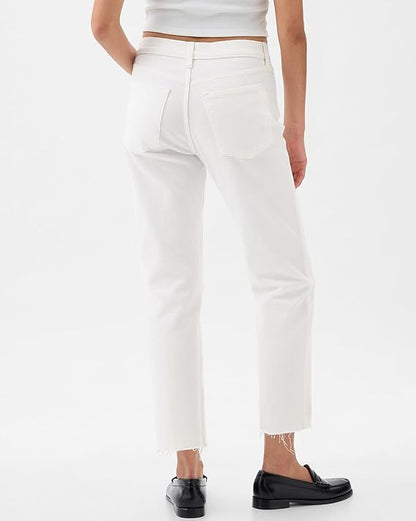 GAP Women’s Straight Fit High Rise Clean Washed Jean