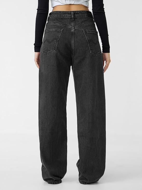 The Souled Store Solids: Charcoal Women and Girls Buttoned Cotton Straight Fit Jeans